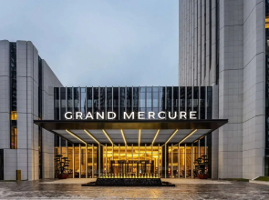 Grand Mercure Yichang Waitan