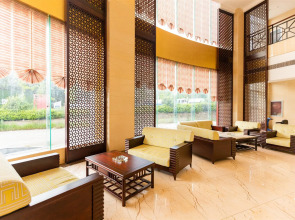 Starway Hotel Xinyang Beili Jiaoqiao