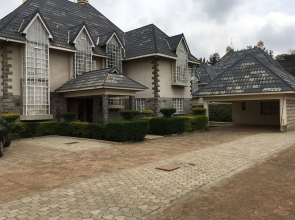 Karen Ndege House Inn