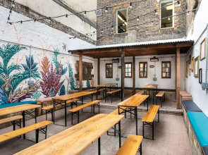 Publove The Rose & Crown