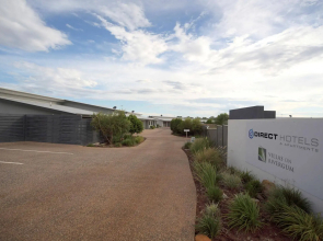 Direct Collective - Villas on Rivergum