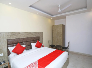 Hotel Shantinivas