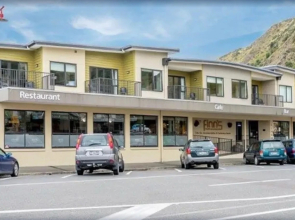Finns Hotel