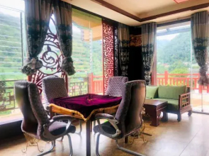 Hailuogou Mulin Sencun Hotel