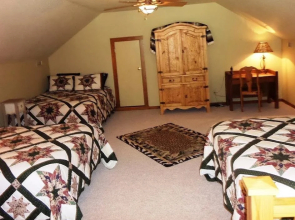 War Eagle Lake House