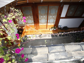 Inwoo House
