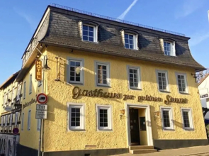 Zur Goldenen Sonne
