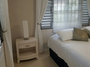 Fern Court Apartment With Oceanic View III