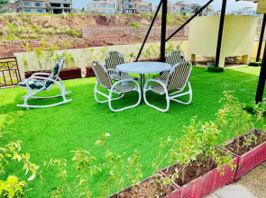 Cheerful 1 Bedroom Spacious Apartment With Rooftop Open View