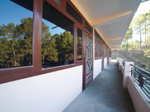 Hotel Pine Veiw Restaurant by OYO Rooms