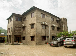 Siddhartha Resort, Chisapani