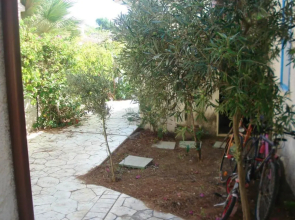 4 bedrooms appartement at Granelli Pachino 20 m away from the beach with sea view enclosed garden and wifi