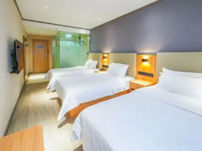 HanTing Hotel (Shanghai Jiading Waigang Business College)