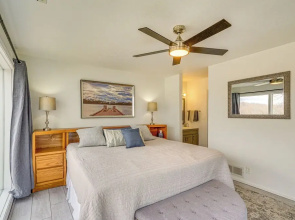 Lake Access & Views: Condo w/ Pools in Osage Beach