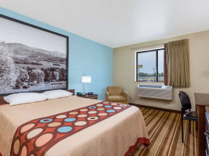 Super 8 by Wyndham Danville VA