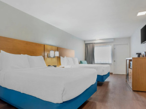 Chateau Beachfront Hotel, A By The Sea Resort