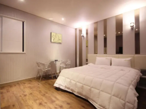 Geoje H Motel