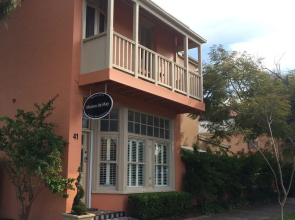 Maison de May Boutique Bed &breakfast