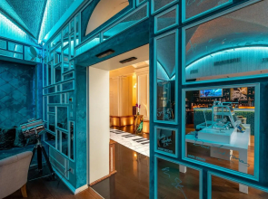 Aria Hotel Budapest by Library Hotel Collection