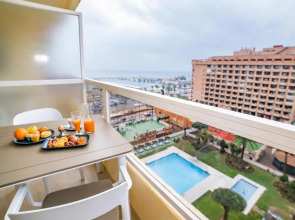 Aparthotel PYR Fuengirola