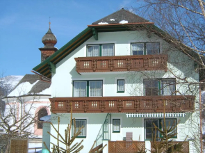 Haus Bauer Appartment II mit Balkon