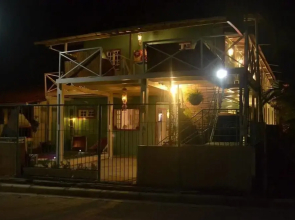 Pousada Casa de Madeira