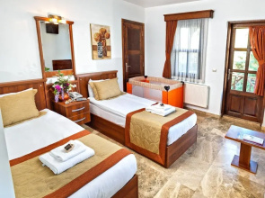 Capraz Holiday Resort