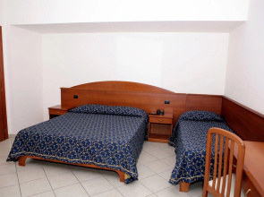 Hotel Castelmonardo