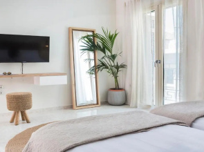 Argostoli Marina Suites
