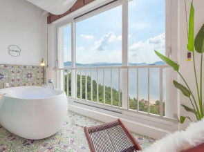 yeosu mereu spa pension
