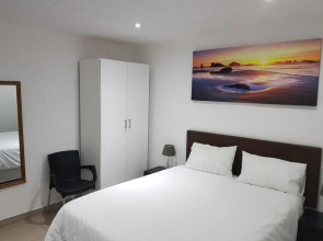 Fama Lodge Rm9
