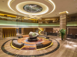 DoubleTree by Hilton Guangzhou Science City-Free Shuttle Bus Service During Canton Fair Period