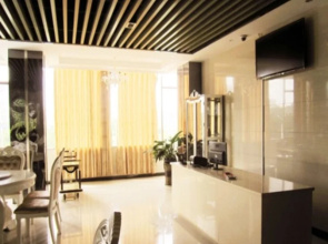 Guilin Golden Family Apartment Hotel