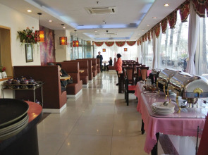 Sicily Hotel - Beijing Railway Station Temple of Heaven Dongmen Subway Station