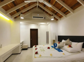 BrickWood Holiday Home