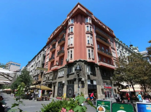 Apartments Main Street