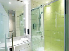 hub by Premier Inn London Covent Garden