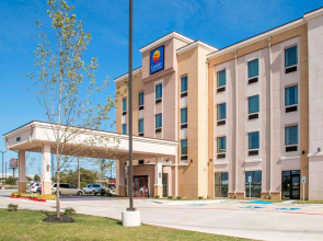 Comfort Inn & Suites San Marcos near Outlet Mall
