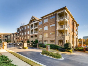 Midtown Luxury Apartments by 1stHomeRent