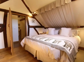 Elephant Cottage