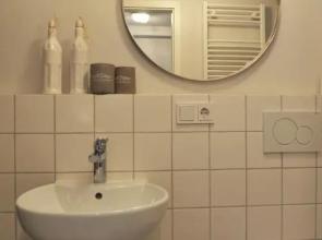 Tiny Rooms