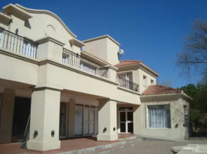 Apart Hotel La Candida