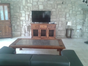 Villa With 2 Bedrooms in Montfrin, With Wonderful sea View, Private Po