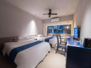 Xishuangbanna Jinghongyun Jintai Resort Hotel