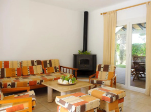 Villa Roca Nova