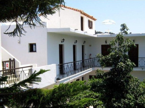 Manolas Studios