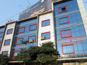 Hotel Gagan Palace