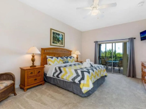 Three-Bedroom Apartment Davenport