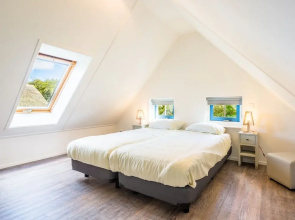 Traditional Villa With two Bathrooms on Texel Near the Sea
