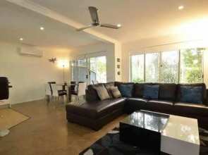 Quality Suites Ivory Palms